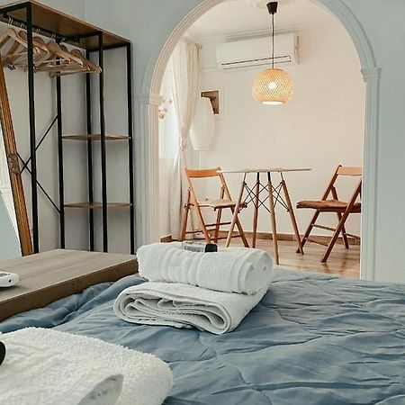 Isabella Suites: An Old Venetian Home Corfu  エクステリア 写真