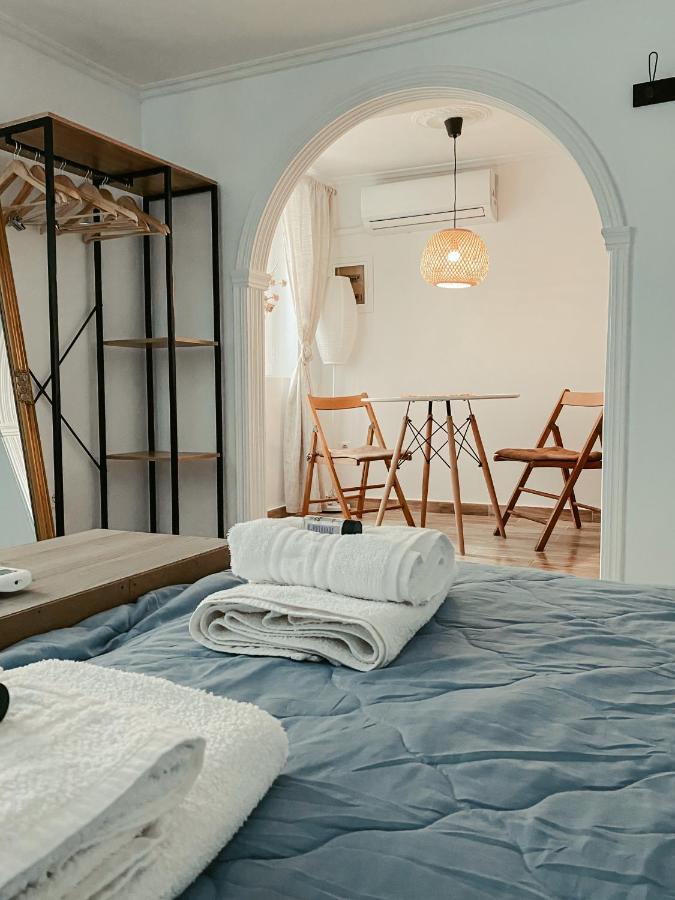 Isabella Suites: An Old Venetian Home Corfu  エクステリア 写真